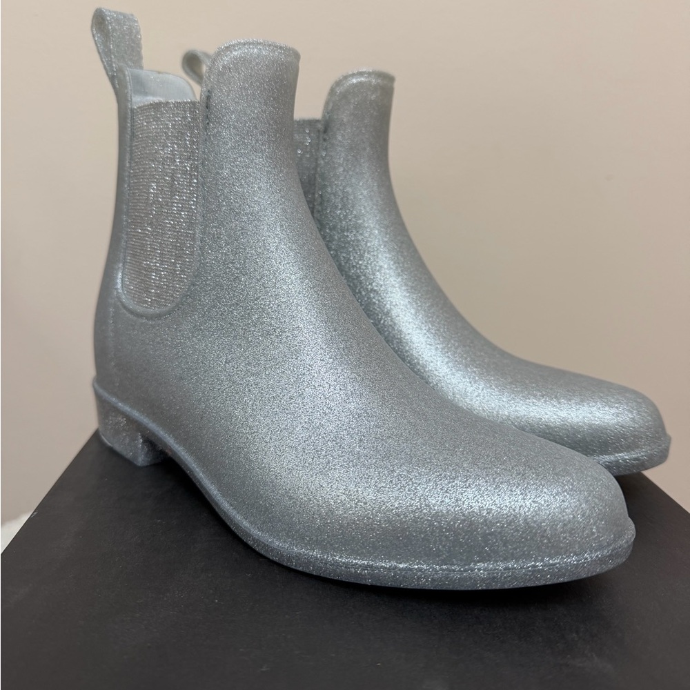 NEW JCREW Chelsea Rain Boots, Rubber Boots,  Glitter Silver  Size 6